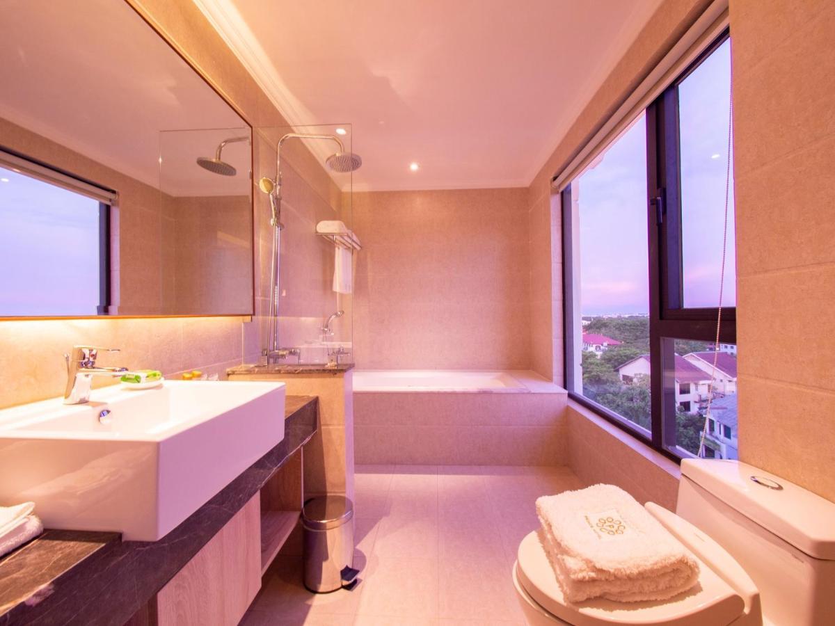 Prince Hotel Yangon Dış mekan fotoğraf