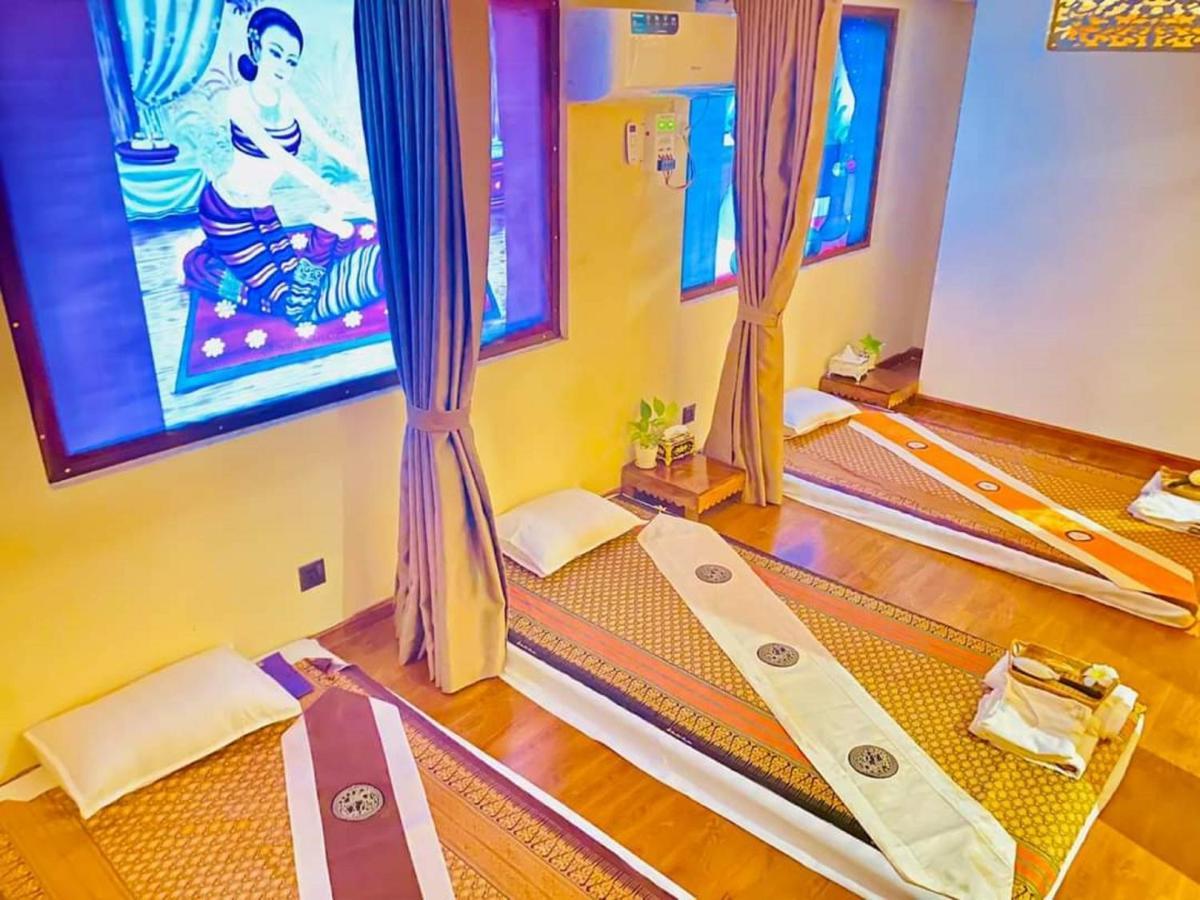 Prince Hotel Yangon Dış mekan fotoğraf