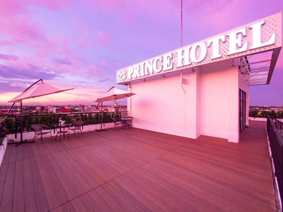 Prince Hotel Yangon Dış mekan fotoğraf