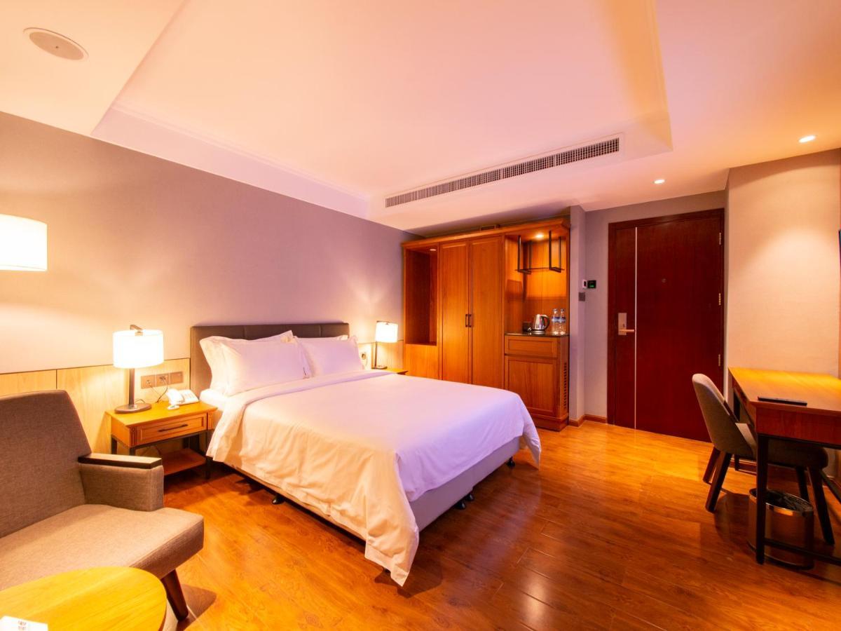 Prince Hotel Yangon Dış mekan fotoğraf