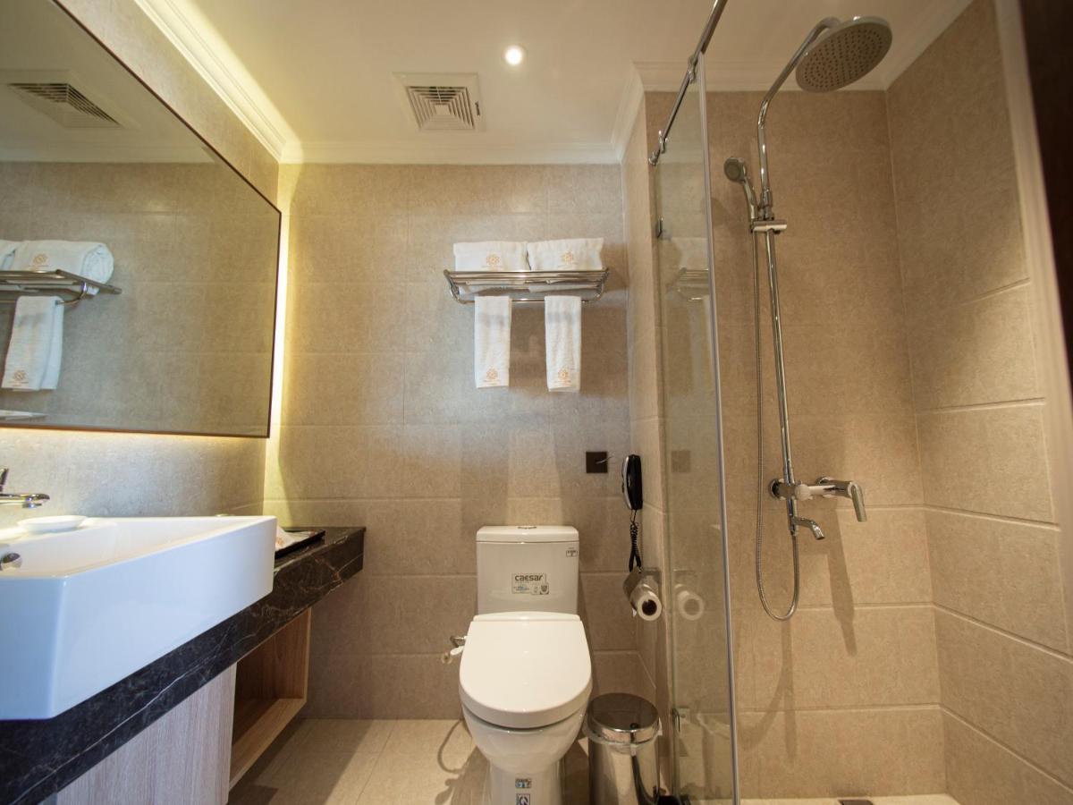 Prince Hotel Yangon Dış mekan fotoğraf